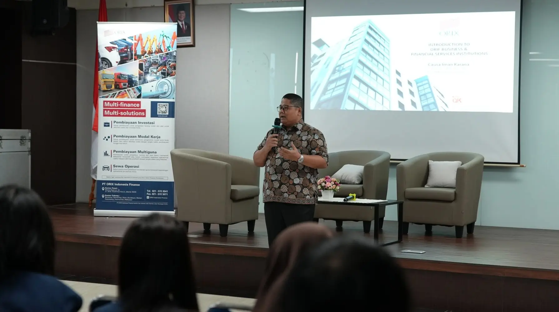 Kegiatan Literasi Keuangan dengan Trisakti School of Management (TSM)