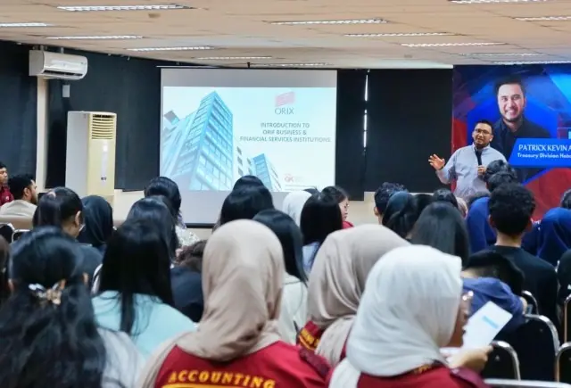 Kegiatan Literasi Keuangan ORIF dengan President University