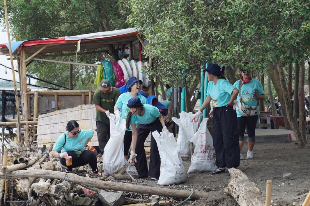 Beach Cleaning Program