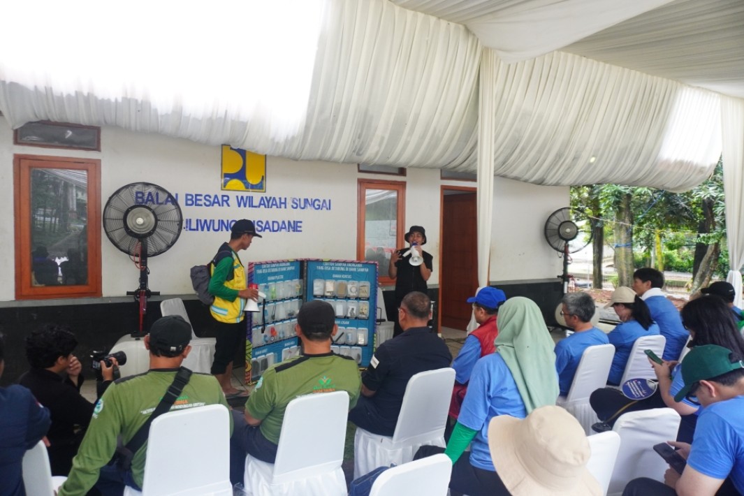 Aksi Bersih Sampah